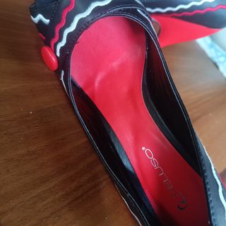 Scarpe Peluso nere e rosse