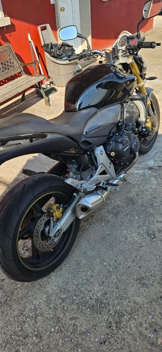 Honda Hornet finales 2008 - 68000km - Negra - ITV