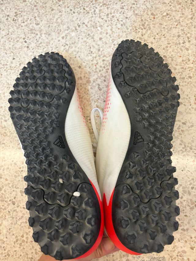 Adidas Predator - Fútbol - rojas y blancas