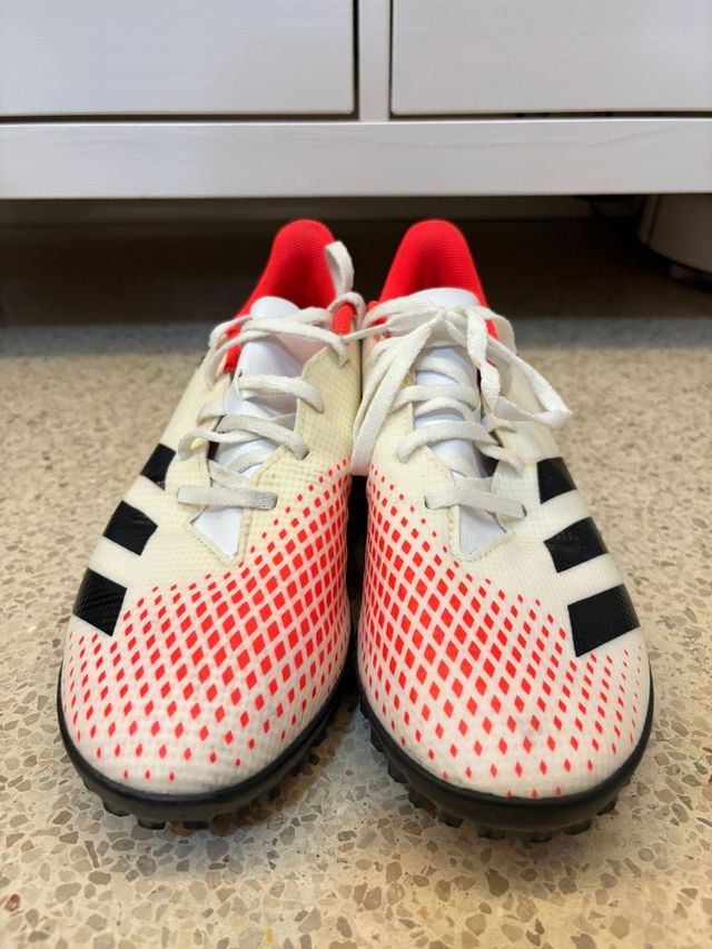Adidas Predator - Fútbol - rojas y blancas