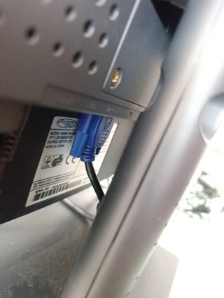 Mini PC ASRock + Monitor TFT