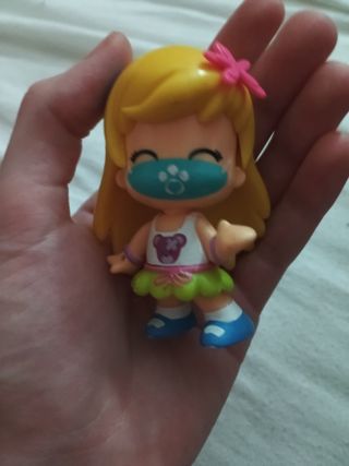 Muñeca PinyPon (1€)