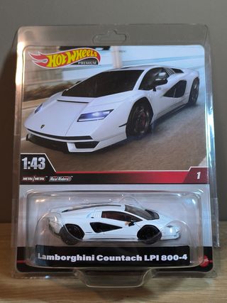 Hot Wheels Premium Lamborghini Countach 1:43