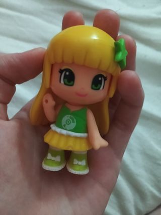 Muñeca PinyPon (1€)