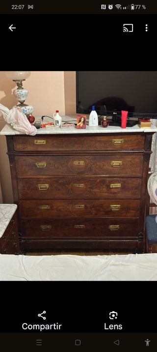 Cómoda estilo rococó o isabelino/alfonsino madera