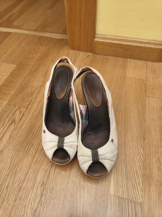 Cuñas Tommy Hilfiger