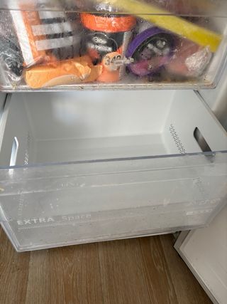 ¡URGE! nevera combi Hisense Inox