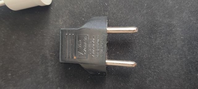 3 Adaptadores Enchufe Corriente de Tipo-A