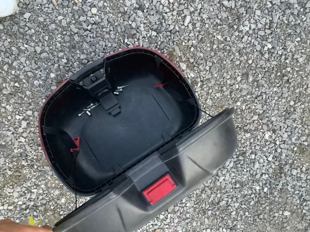 Baúl moto HOMCOM xmax 03/09