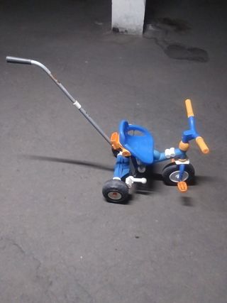 Triciclo Chicco con barra