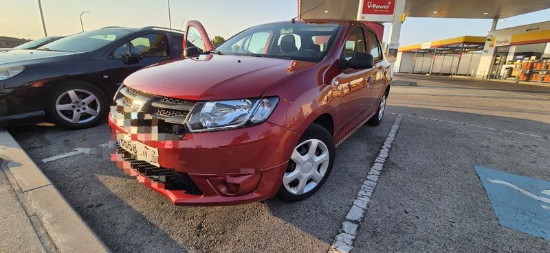 Dacia Logan 2015 - foto 1