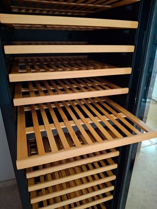 Botellero Expositor vino.