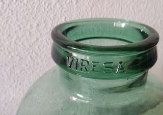 DAMAJUANAS Y BOTELLAS VINTAGE