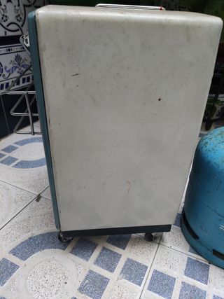 Estufa Campingaz azul y blanca