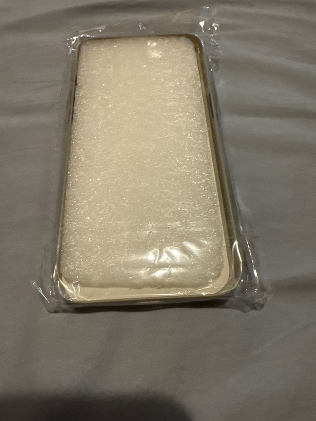 Funda iPhone 15 Pro Max - Beige