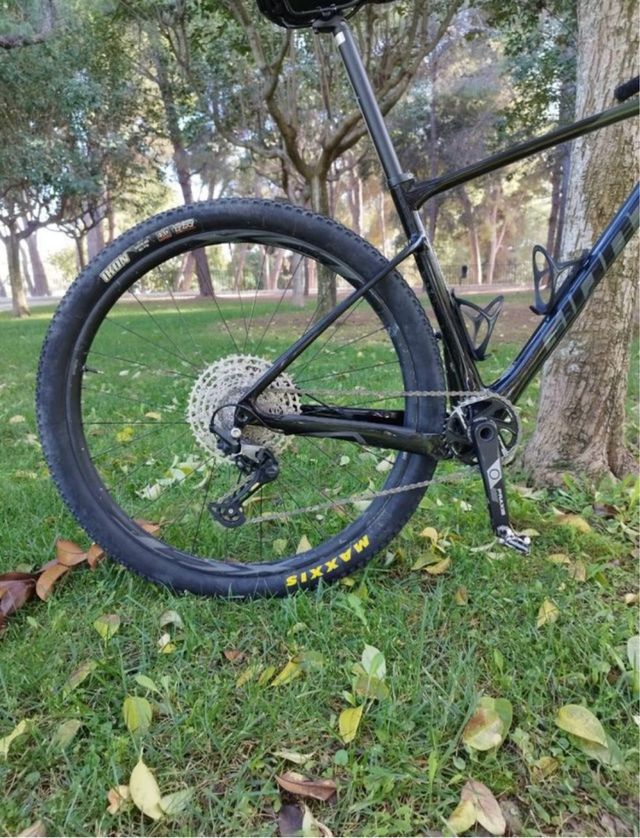 Giant XTC Advanced 29 3 Carbono Talla L