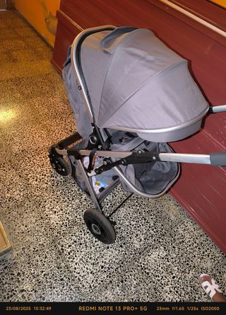 Carrito bebé 2 en 1 ligero