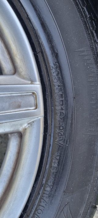 4 Llantas VW Golf VII 16" con neumáticos