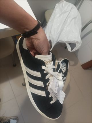 Zapatillas Adidas 50'5- Negras