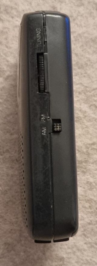 Radio de bolsillo CASIO RJ-10 AM/FM