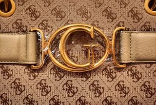 Bolso Guess Grande