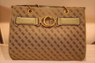 Bolso Guess Grande