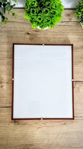 Cornice 20x25 color mogano da chiusura negozio