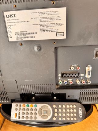 TV OKI negra - Necesita TDT.