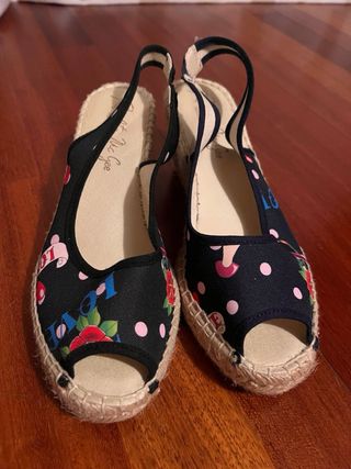 Sandalias cuña esparto