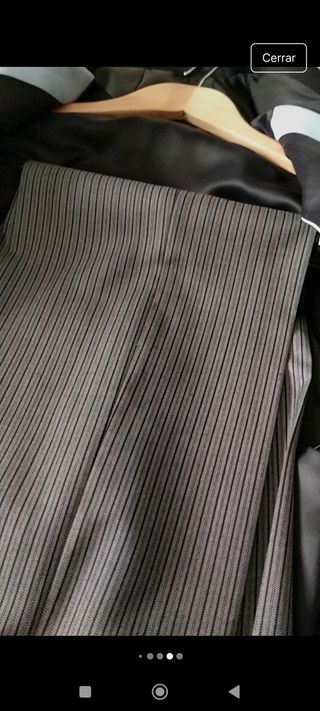 Chaqué negro alquiler. Talla 50. Perfecto estado.