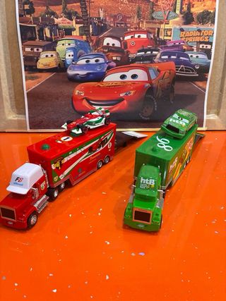 Coches y camiones de metal Cars