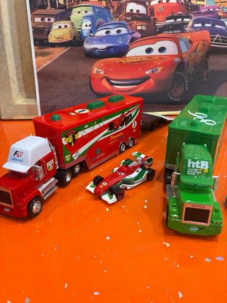 Coches y camiones de metal Cars