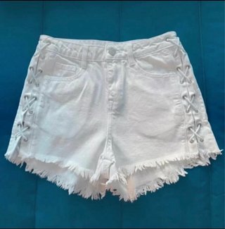 Shorts vaqueros blancos con cordones