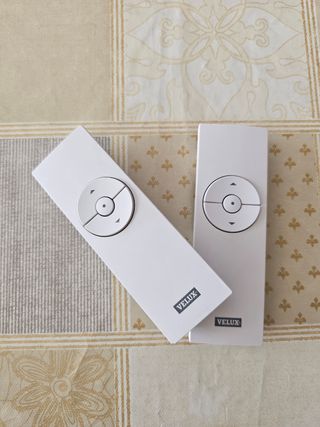 2 Mandos Velux persianas eléctricas