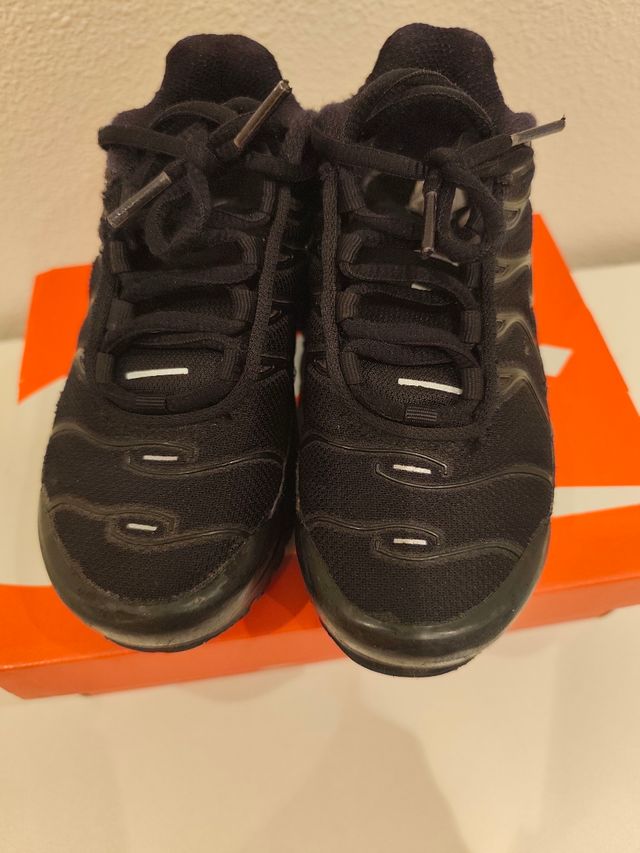 Zapatillas Nike Air Max Plus TN negras