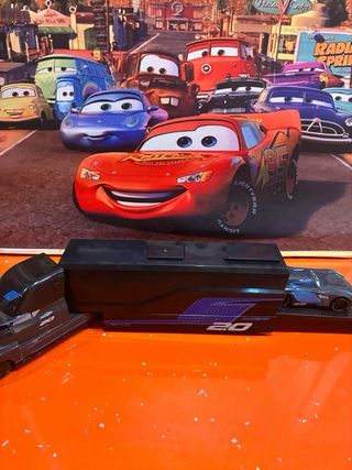 Camión y coche de metal de la película Cars Storm