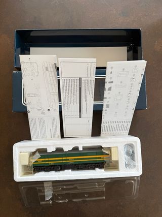 Electrotren 2453 AC DIGITAL RENFE 318-007-2