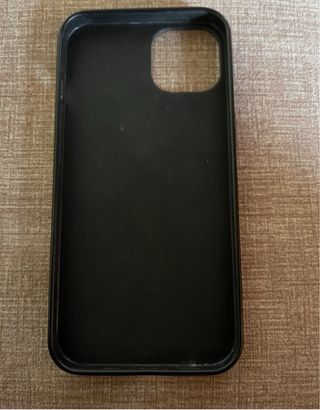 Capa Silicone iPhone 13 - Preta