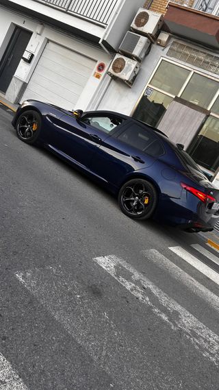 Alfa Romeo Giulia Veloce Q4 ATX my17