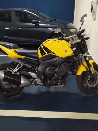 Yamaha FZ1  1000 Perfecto estado ZBE etiqueta C