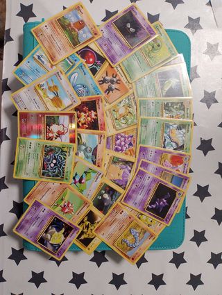 29 Cartas Pokémon Originales