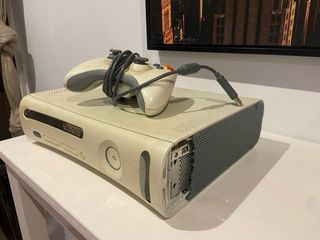 Xbox 360 blanca para piezas . 