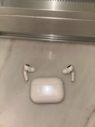 Apple AirPods Pro Blancos