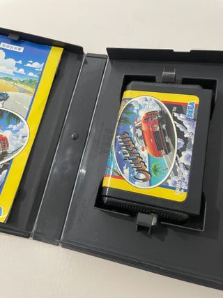 OUTRUN - Sega Mega Drive