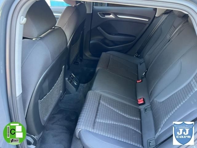 AUDI A3 SPB 1.4 TFSI COD ultra Sport