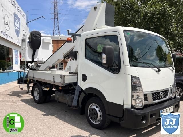 NISSAN NT400 35 3.0DCI PLATAFORMA ELEVADORA 