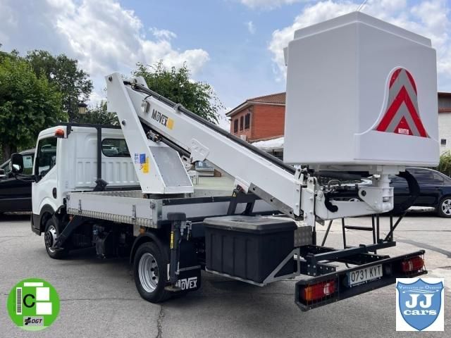 NISSAN NT400 35 3.0DCI PLATAFORMA ELEVADORA 