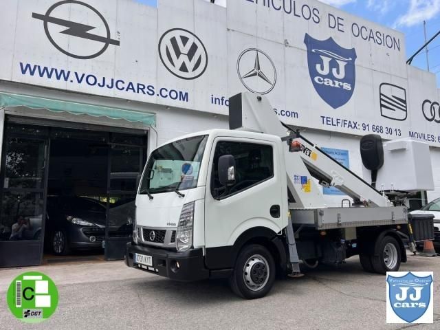 NISSAN NT400 35 3.0DCI PLATAFORMA ELEVADORA 