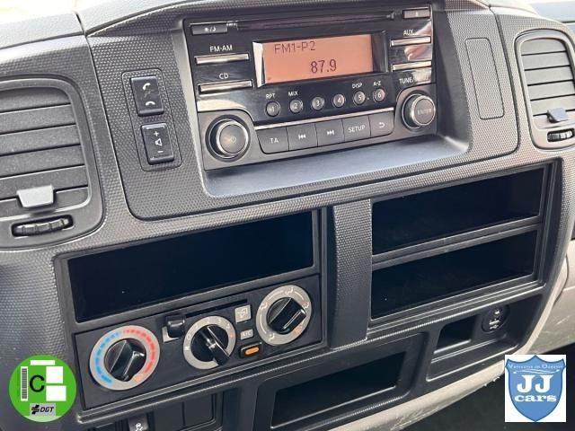 NISSAN NT400 35 3.0DCI PLATAFORMA ELEVADORA 