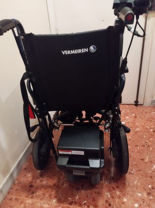 Silla de ruedas eléctrica 